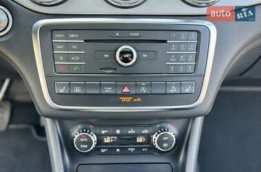 Позашляховик / Кросовер Mercedes-Benz GLA-Class 2016 в  фото 55 Позашляховик / Кросовер Mercedes-Benz GLA-Class 2016 в
