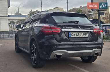 Внедорожник / Кроссовер Mercedes-Benz GLA-Class 2015 в 