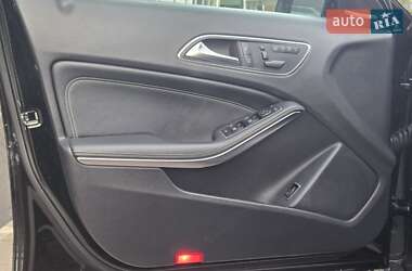 Внедорожник / Кроссовер Mercedes-Benz GLA-Class 2015 в 