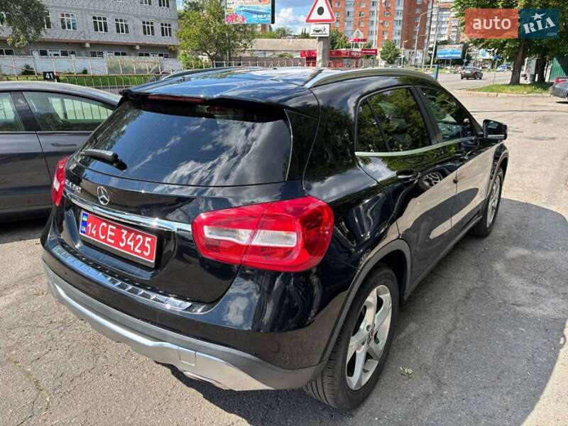 Внедорожник / Кроссовер Mercedes-Benz GLA-Class 2019 в Полтаве