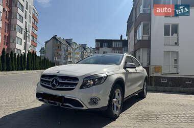 Mercedes-Benz GLA-Class 2017 Mercedes-Benz GLA-Class 2017