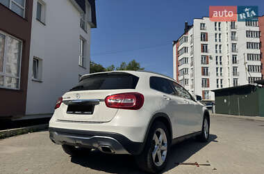 Позашляховик / Кросовер Mercedes-Benz GLA-Class 2017 в  фото 4 Позашляховик / Кросовер Mercedes-Benz GLA-Class 2017 в