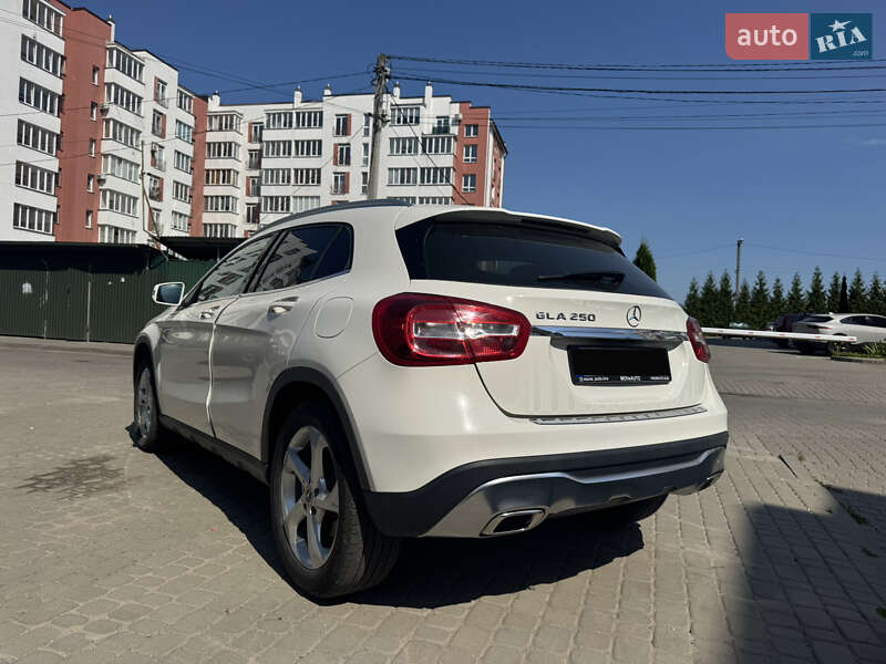 Внедорожник / Кроссовер Mercedes-Benz GLA-Class 2017 в Львове фото 6 Внедорожник / Кроссовер Mercedes-Benz GLA-Class 2017 в Львове