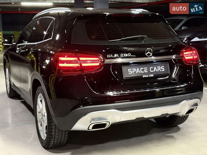 Позашляховик / Кросовер Mercedes-Benz GLA-Class 2017 в Києві фото 16 Позашляховик / Кросовер Mercedes-Benz GLA-Class 2017 в Києві
