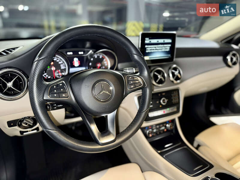 Позашляховик / Кросовер Mercedes-Benz GLA-Class 2017 в Києві фото 21 Позашляховик / Кросовер Mercedes-Benz GLA-Class 2017 в Києві