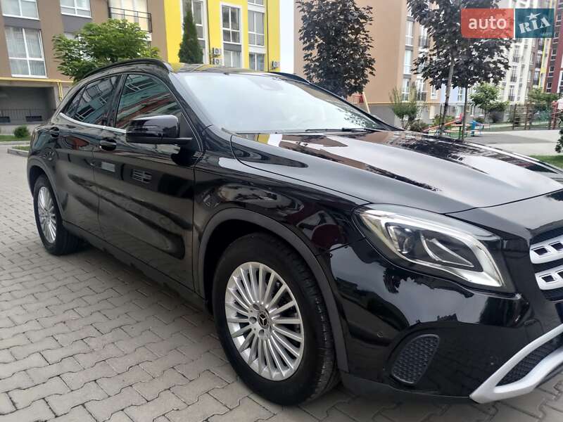 Внедорожник / Кроссовер Mercedes-Benz GLA-Class 2017 в Черновцах