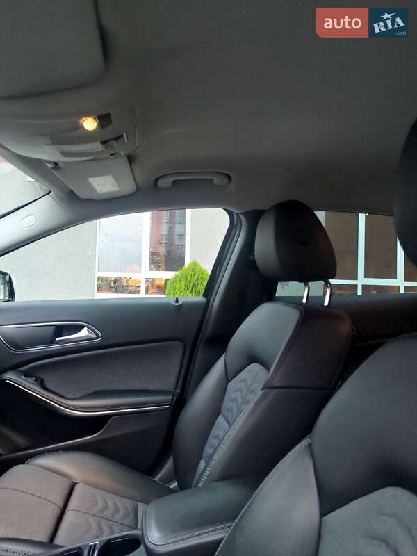 Внедорожник / Кроссовер Mercedes-Benz GLA-Class 2017 в Черновцах