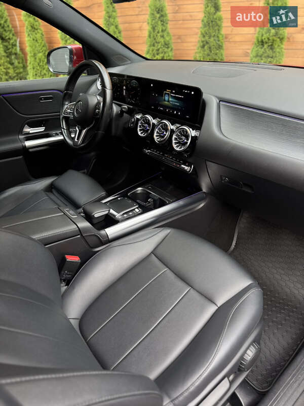 Позашляховик / Кросовер Mercedes-Benz GLA-Class 2022 в Києві фото 20 Позашляховик / Кросовер Mercedes-Benz GLA-Class 2022 в Києві