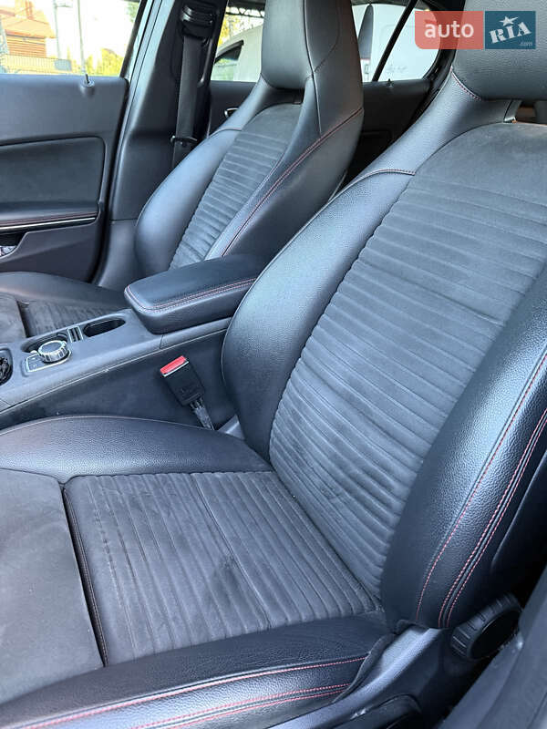 Внедорожник / Кроссовер Mercedes-Benz GLA-Class 2017 в Киеве фото 2 Внедорожник / Кроссовер Mercedes-Benz GLA-Class 2017 в Киеве