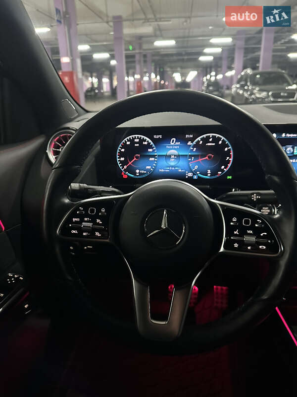 Позашляховик / Кросовер Mercedes-Benz GLA-Class 2022 в Києві