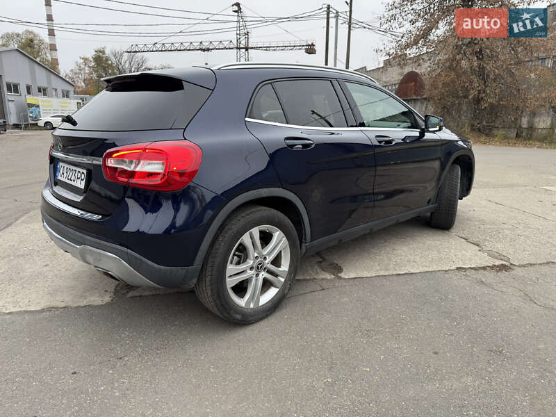 Позашляховик / Кросовер Mercedes-Benz GLA-Class 2018 в Києві фото 2 Позашляховик / Кросовер Mercedes-Benz GLA-Class 2018 в Києві