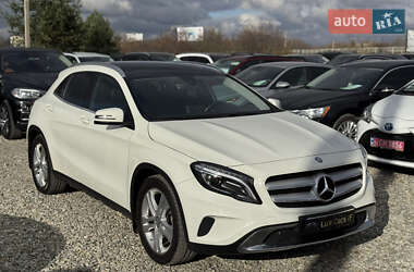 Внедорожник / Кроссовер Mercedes-Benz GLA-Class 2016 в Ивано-Франковске