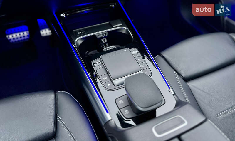 Внедорожник / Кроссовер Mercedes-Benz GLA-Class 2020 в Киеве фото 38 Внедорожник / Кроссовер Mercedes-Benz GLA-Class 2020 в Киеве