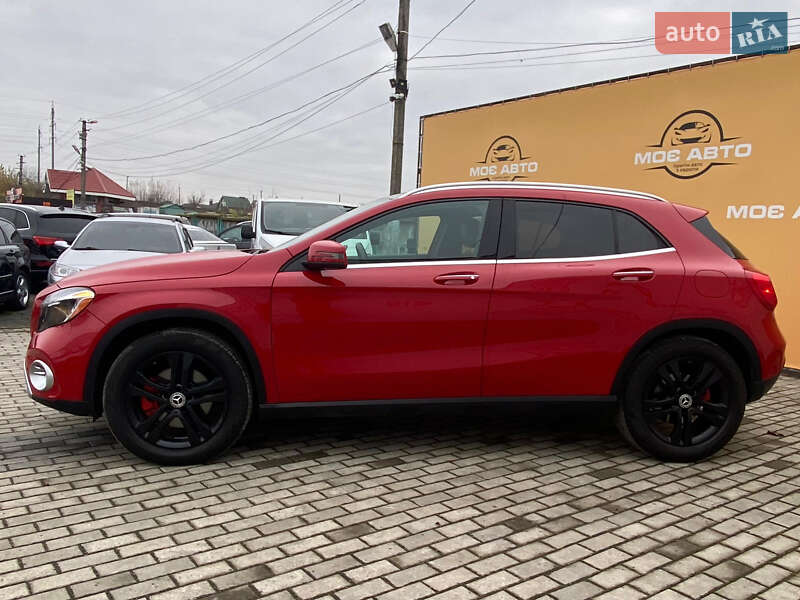 Позашляховик / Кросовер Mercedes-Benz GLA-Class 2018 в Рівному