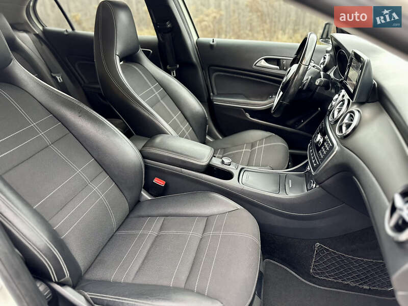 Позашляховик / Кросовер Mercedes-Benz GLA-Class 2015 в Києві