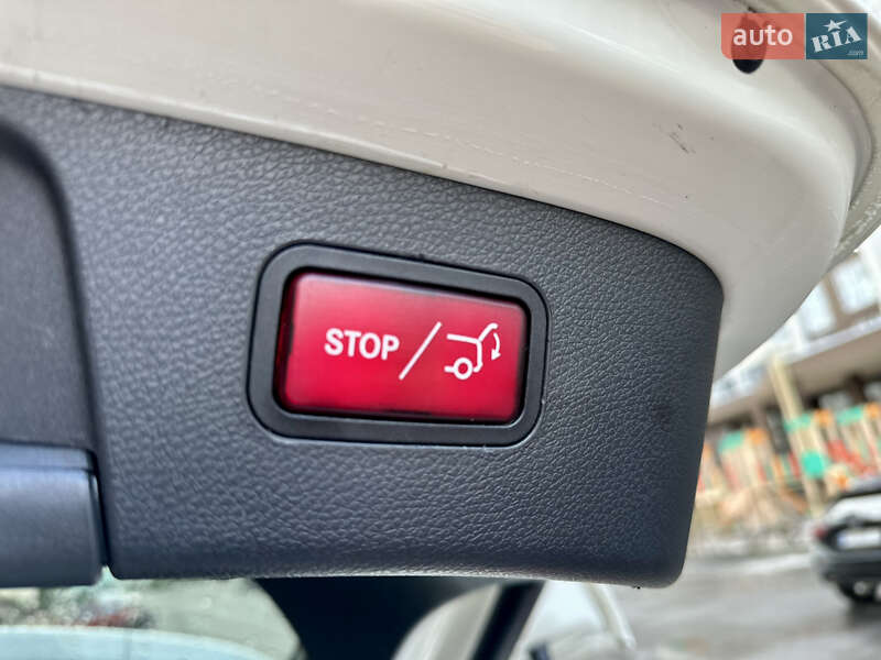 Позашляховик / Кросовер Mercedes-Benz GLA-Class 2015 в Києві