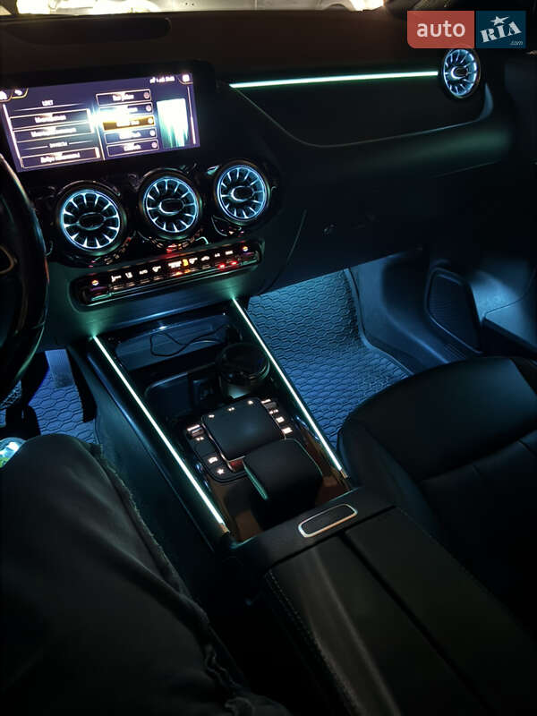 Внедорожник / Кроссовер Mercedes-Benz GLA-Class 2022 в Киеве фото 18 Внедорожник / Кроссовер Mercedes-Benz GLA-Class 2022 в Киеве