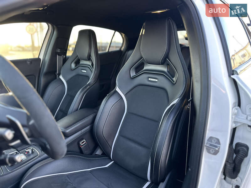 Внедорожник / Кроссовер Mercedes-Benz GLA-Class 2018 в Ужгороде фото 27 Внедорожник / Кроссовер Mercedes-Benz GLA-Class 2018 в Ужгороде