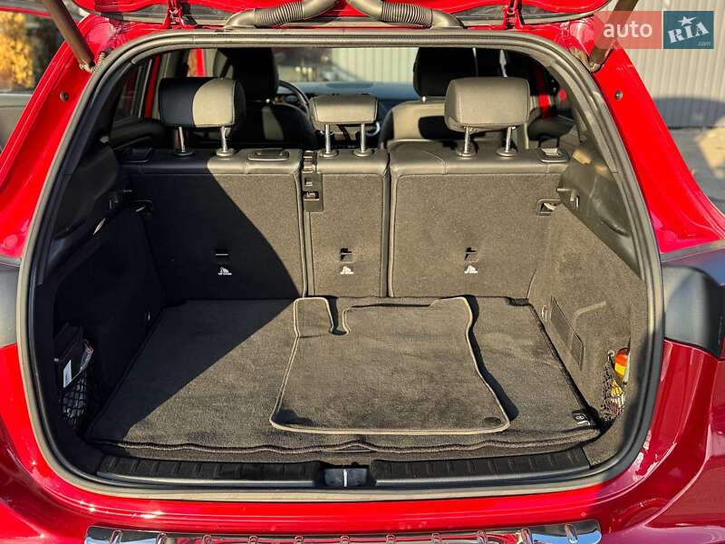 Позашляховик / Кросовер Mercedes-Benz GLA-Class 2022 в Києві