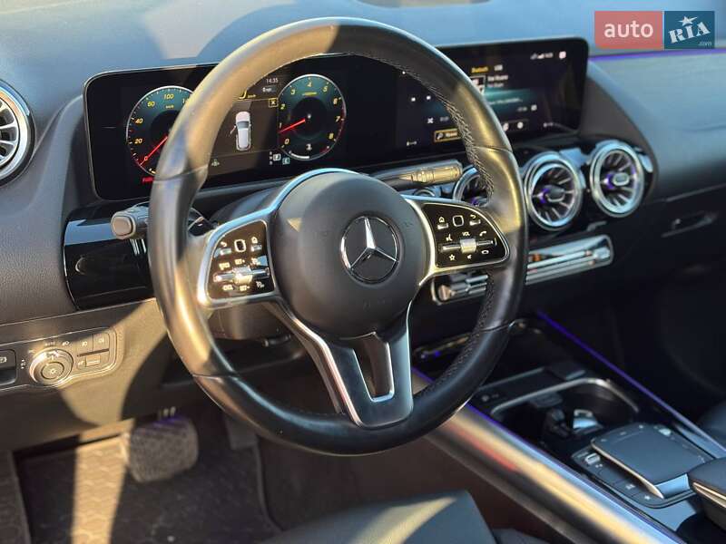 Позашляховик / Кросовер Mercedes-Benz GLA-Class 2022 в Києві