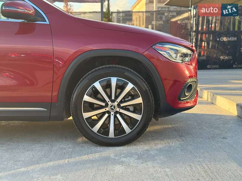 Позашляховик / Кросовер Mercedes-Benz GLA-Class 2022 в Києві
