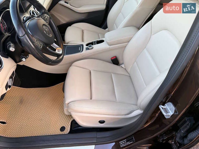 Позашляховик / Кросовер Mercedes-Benz GLA-Class 2017 в Стрию