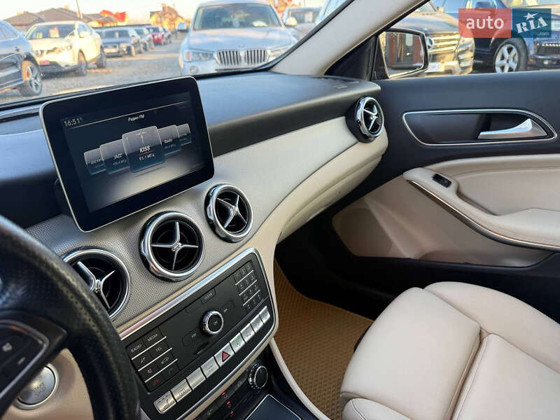 Позашляховик / Кросовер Mercedes-Benz GLA-Class 2017 в Стрию