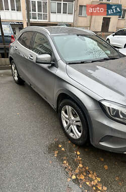 Внедорожник / Кроссовер Mercedes-Benz GLA-Class 2015 в Киеве