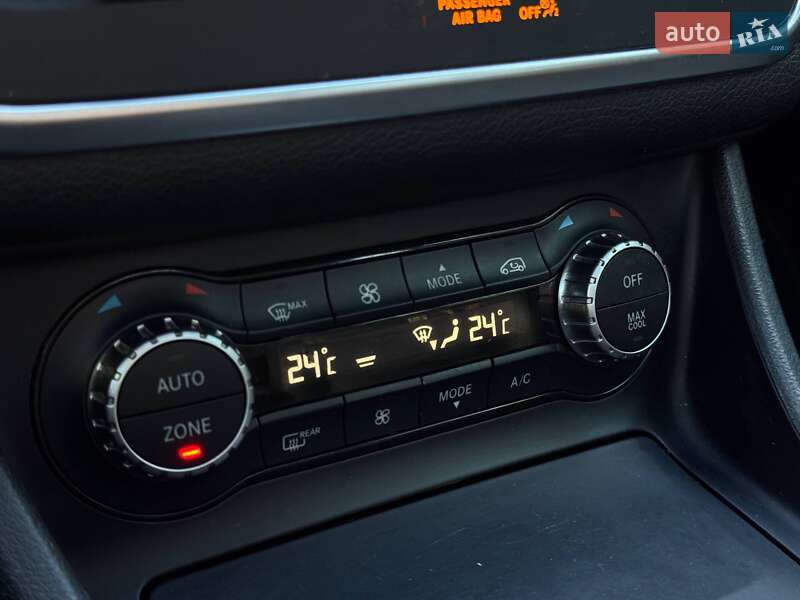 Внедорожник / Кроссовер Mercedes-Benz GLA-Class 2015 в Ровно