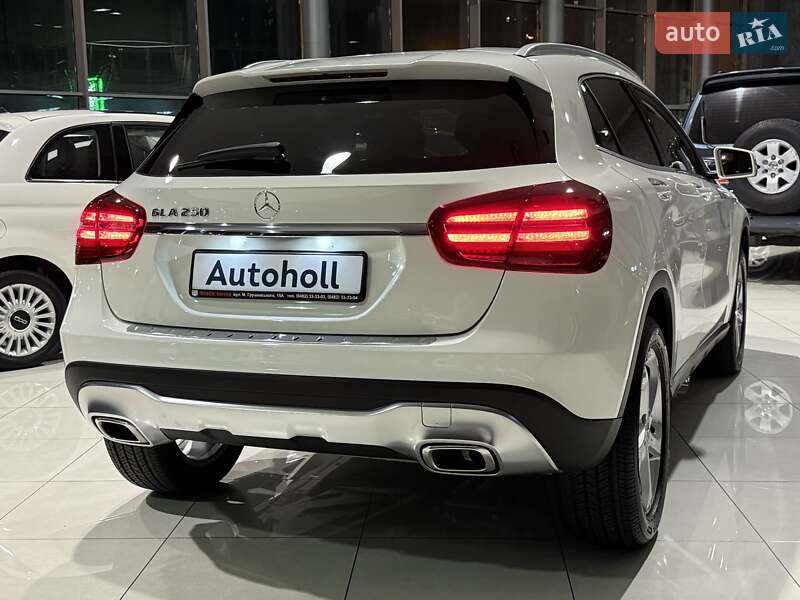 Внедорожник / Кроссовер Mercedes-Benz GLA-Class 2019 в Одессе