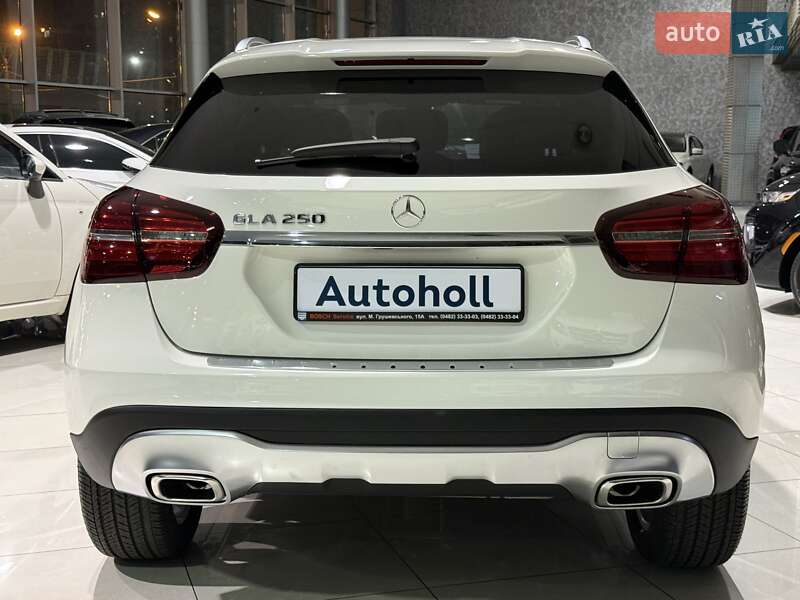 Внедорожник / Кроссовер Mercedes-Benz GLA-Class 2019 в Одессе
