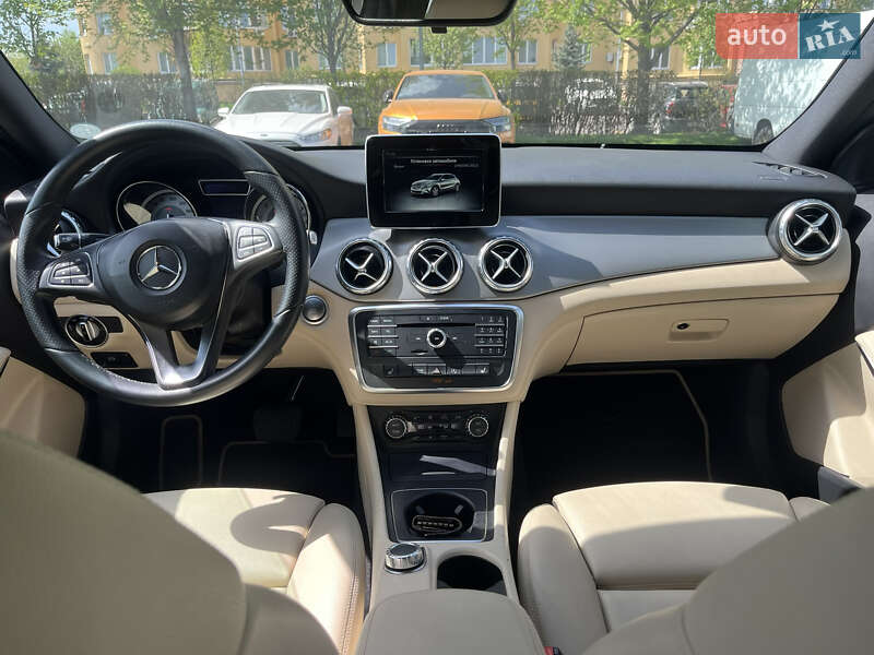 Позашляховик / Кросовер Mercedes-Benz GLA-Class 2015 в Києві