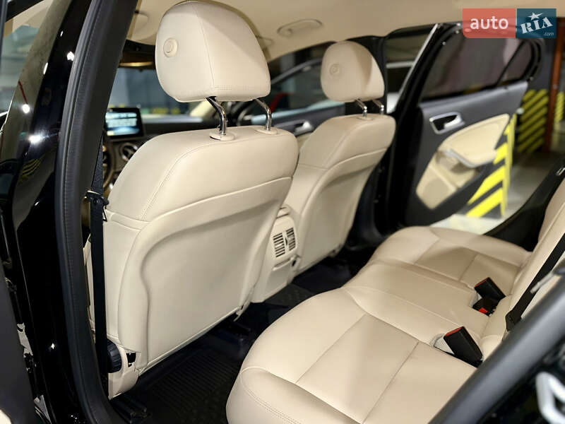 Позашляховик / Кросовер Mercedes-Benz GLA-Class 2017 в Києві
