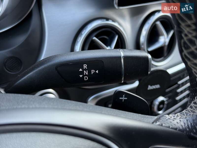 Позашляховик / Кросовер Mercedes-Benz GLA-Class 2016 в Києві