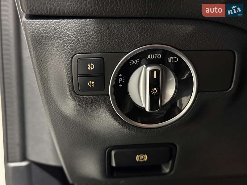 Позашляховик / Кросовер Mercedes-Benz GLA-Class 2019 в Одесі