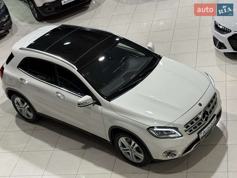 Позашляховик / Кросовер Mercedes-Benz GLA-Class 2019 в Одесі