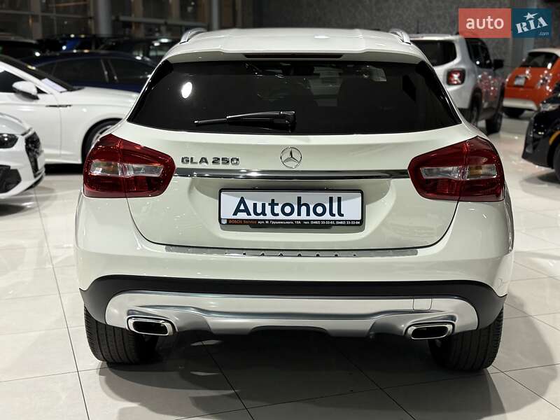 Внедорожник / Кроссовер Mercedes-Benz GLA-Class 2016 в Одессе