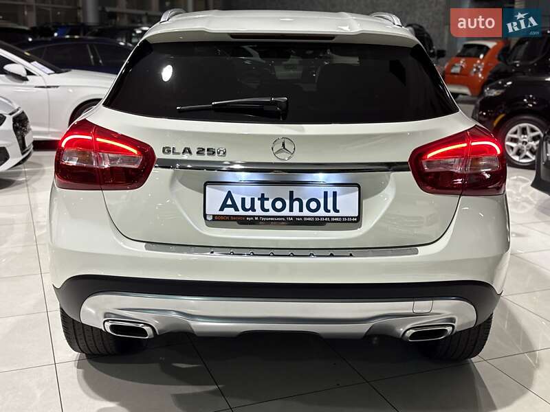 Внедорожник / Кроссовер Mercedes-Benz GLA-Class 2016 в Одессе
