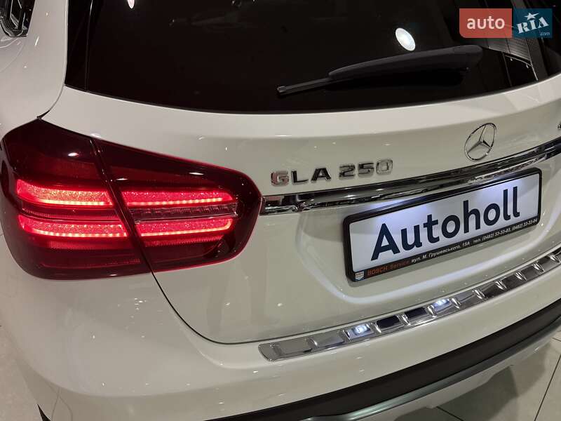 Позашляховик / Кросовер Mercedes-Benz GLA-Class 2019 в Одесі