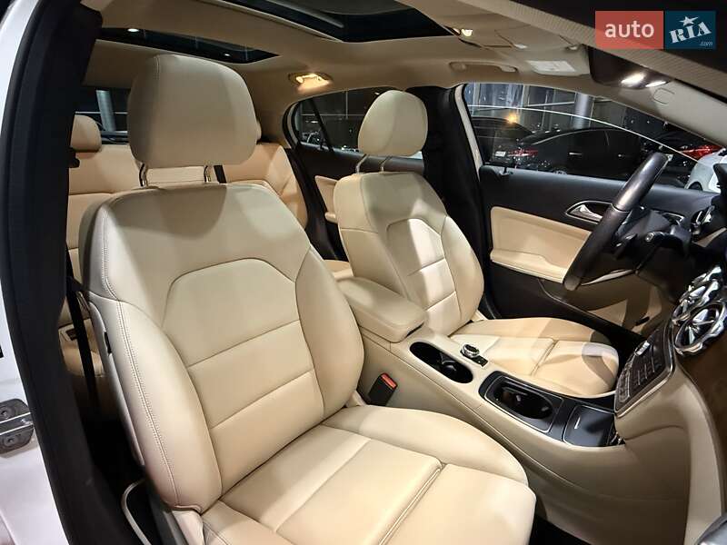 Позашляховик / Кросовер Mercedes-Benz GLA-Class 2019 в Одесі