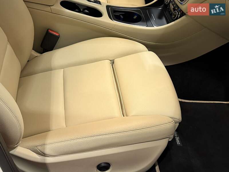 Позашляховик / Кросовер Mercedes-Benz GLA-Class 2019 в Одесі