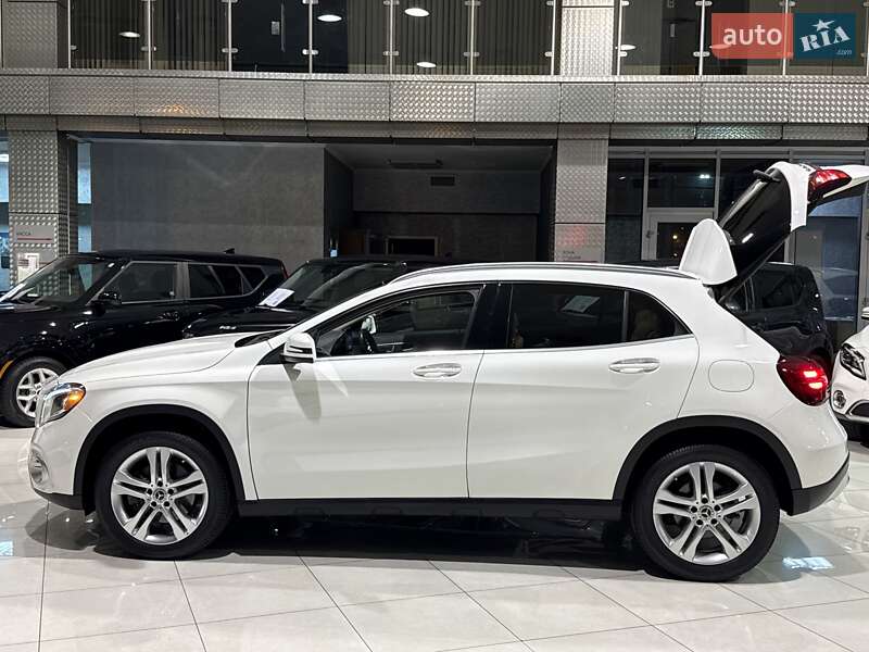 Позашляховик / Кросовер Mercedes-Benz GLA-Class 2019 в Одесі