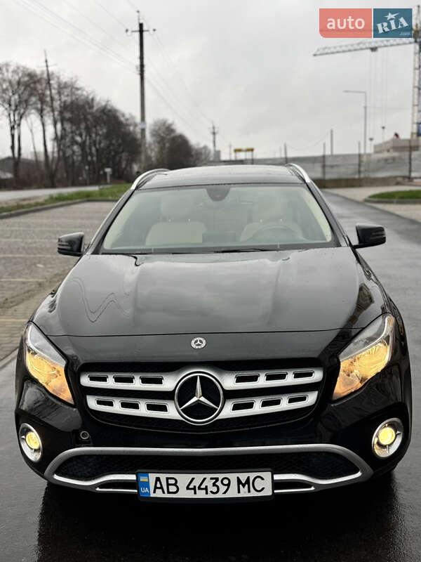 Внедорожник / Кроссовер Mercedes-Benz GLA-Class 2018 в Виннице фото 3 Внедорожник / Кроссовер Mercedes-Benz GLA-Class 2018 в Виннице