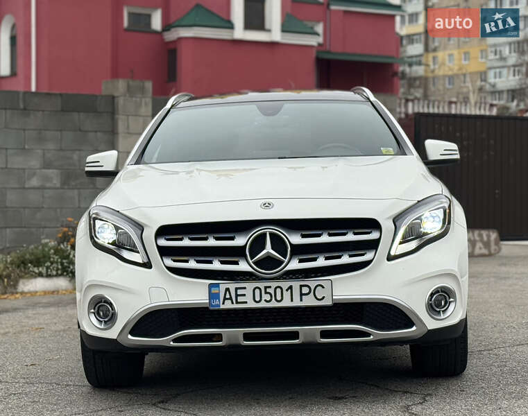 Mercedes-Benz GLA-Class 2018