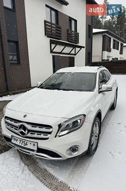 Внедорожник / Кроссовер Mercedes-Benz GLA-Class 2020 в Киеве