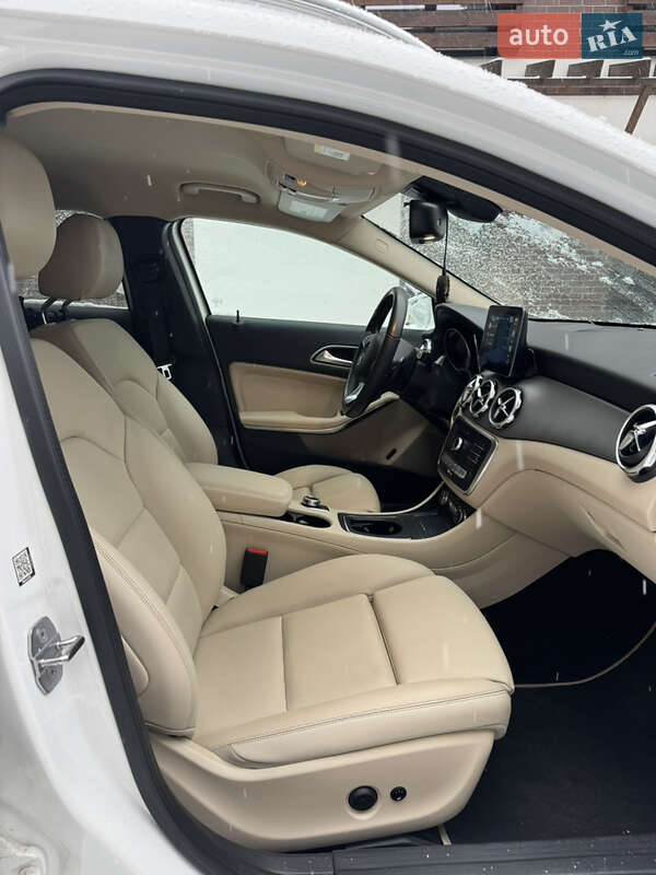 Внедорожник / Кроссовер Mercedes-Benz GLA-Class 2020 в Киеве фото 9 Внедорожник / Кроссовер Mercedes-Benz GLA-Class 2020 в Киеве