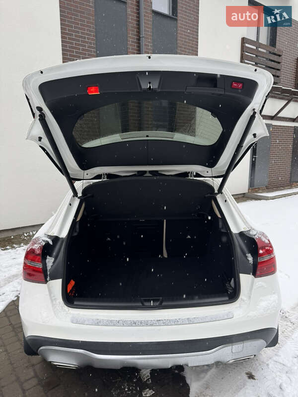 Внедорожник / Кроссовер Mercedes-Benz GLA-Class 2020 в Киеве фото 11 Внедорожник / Кроссовер Mercedes-Benz GLA-Class 2020 в Киеве