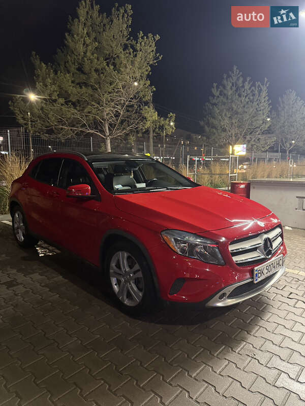 Позашляховик / Кросовер Mercedes-Benz GLA-Class 2015 в Рівному