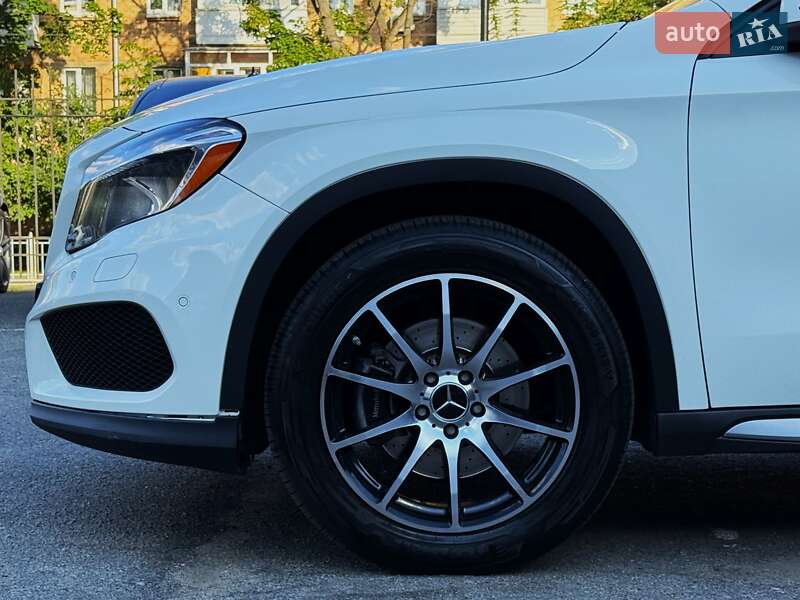 Внедорожник / Кроссовер Mercedes-Benz GLA-Class 2016 в Киеве