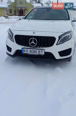 Внедорожник / Кроссовер Mercedes-Benz GLA-Class 2019 в Днепре